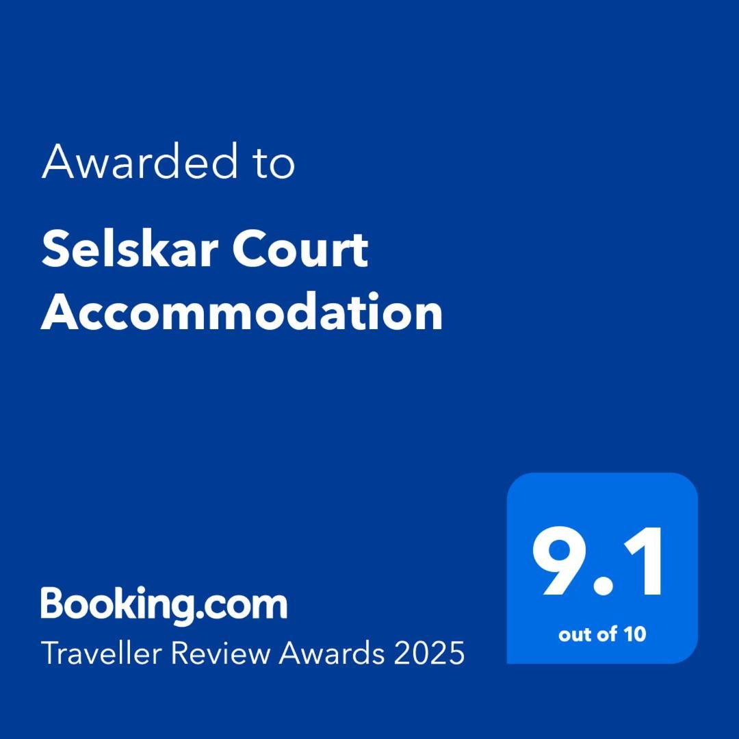 Selskar Court Accommodation 웩스퍼드 외부 사진